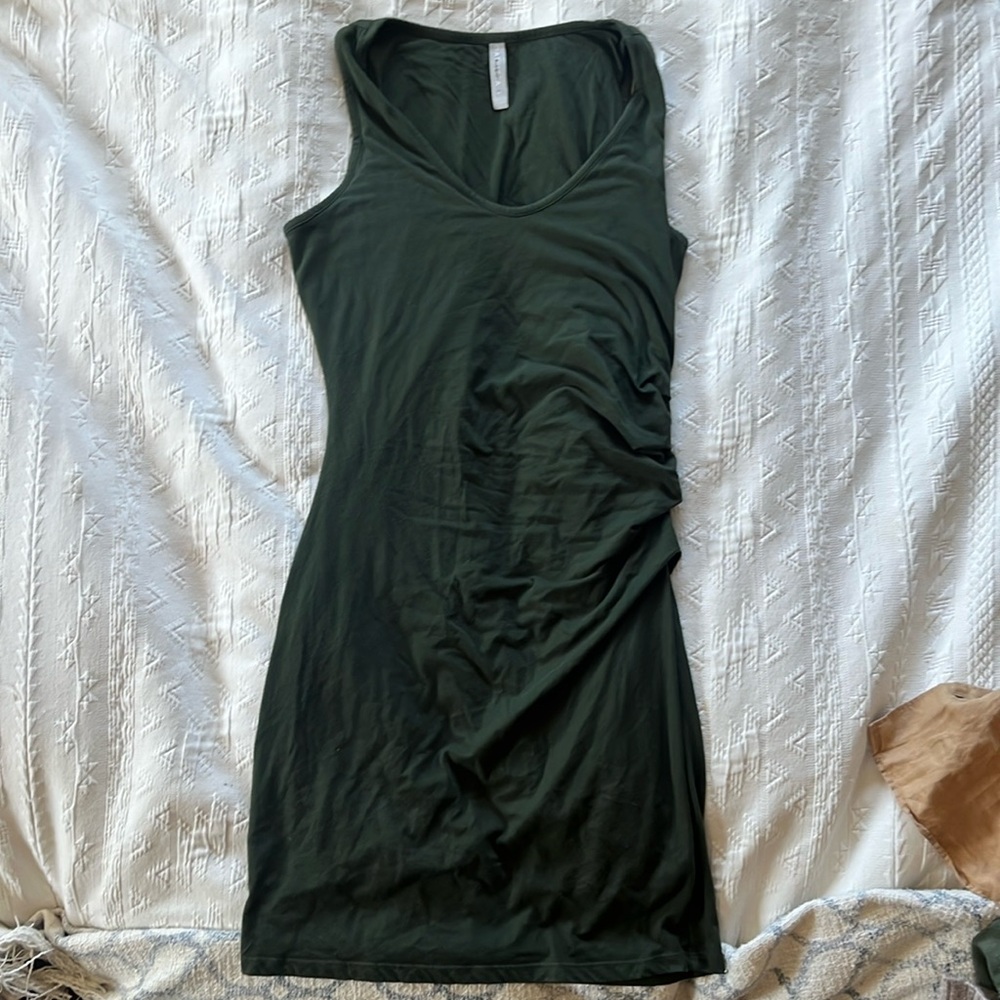 Athleta ruched green dress